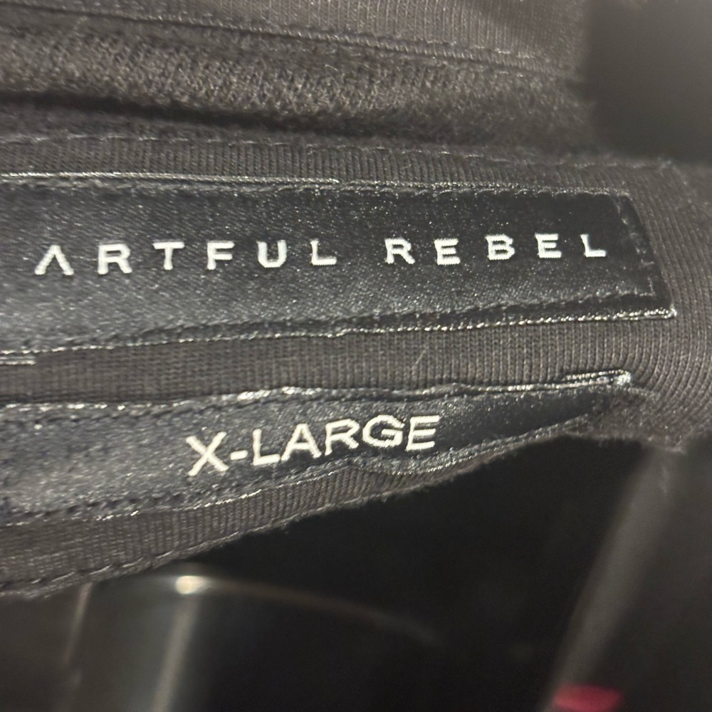 Artful Rebel Elegant Black Men's Casual Button Down Shirt - Picture 3 of 8